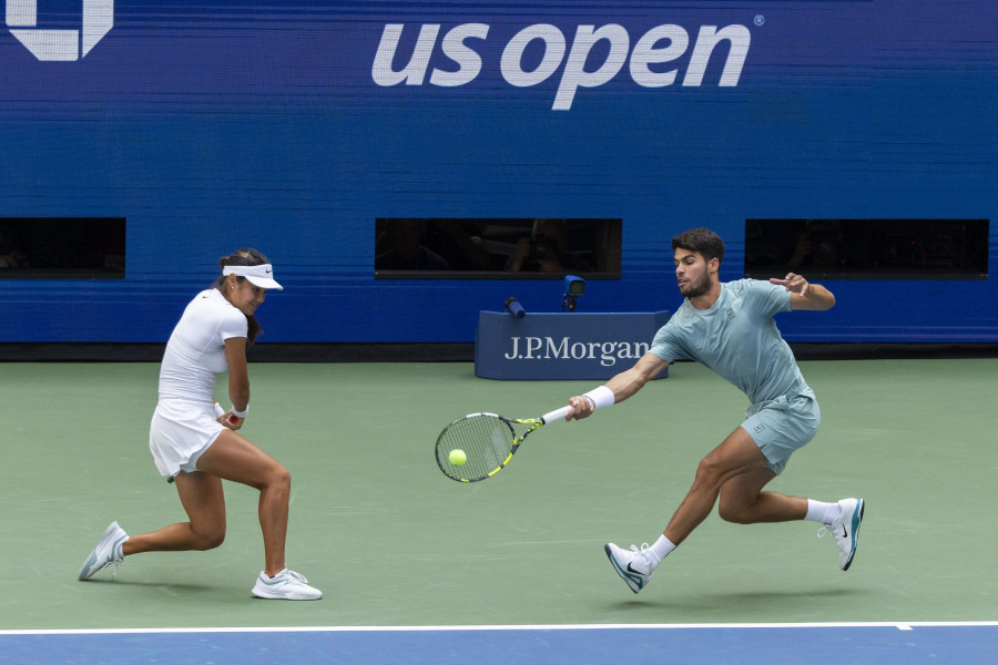 Alcaraz y Raducanu, eliminados del dobles mixto en primera ronda