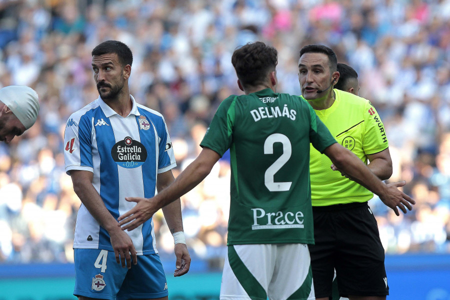 Pablo Martínez, a un paso de cambiar Riazor por A Malata